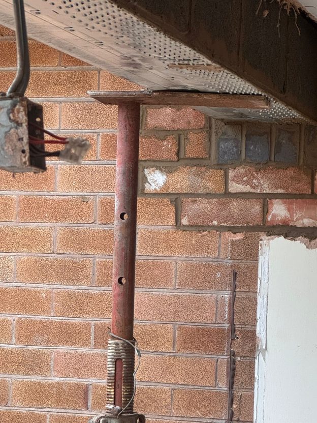 Bramcote, room extension